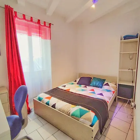 Le 5 - 5 - Centre *